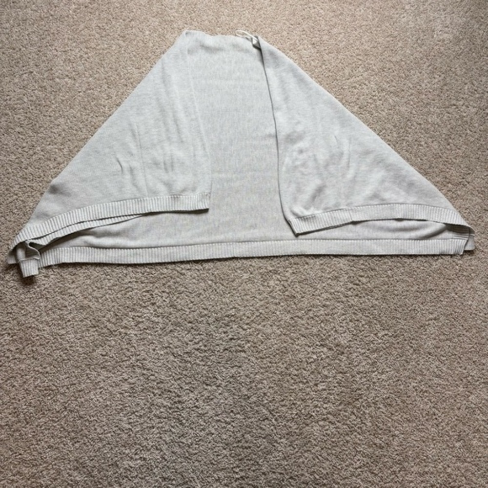 Lululemon Forward Flow Cape